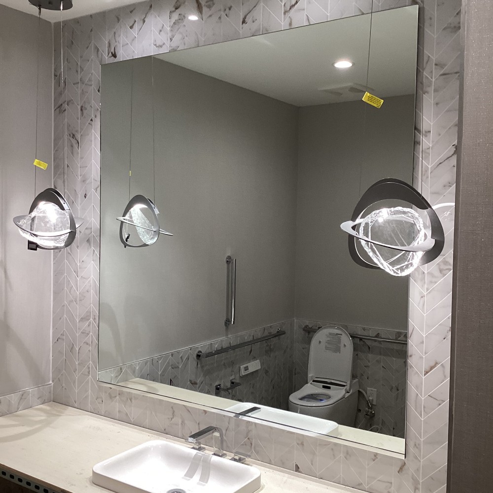 Mirror installation for home in San Antonio