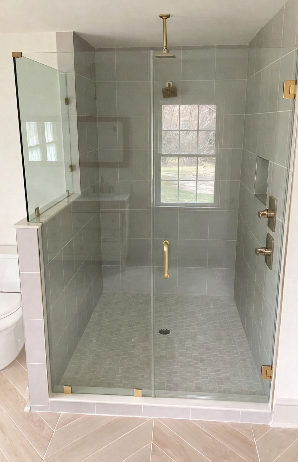 Frameless Shower Enclosure