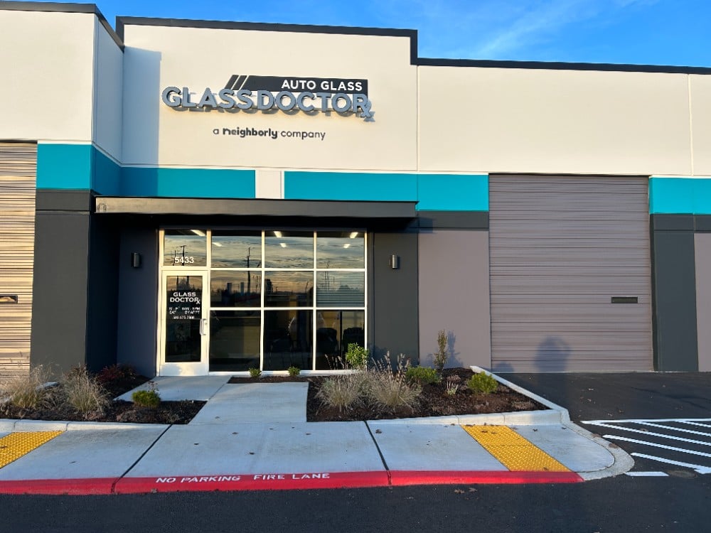 Glass Doctor of Hillsboro and North Portland store front