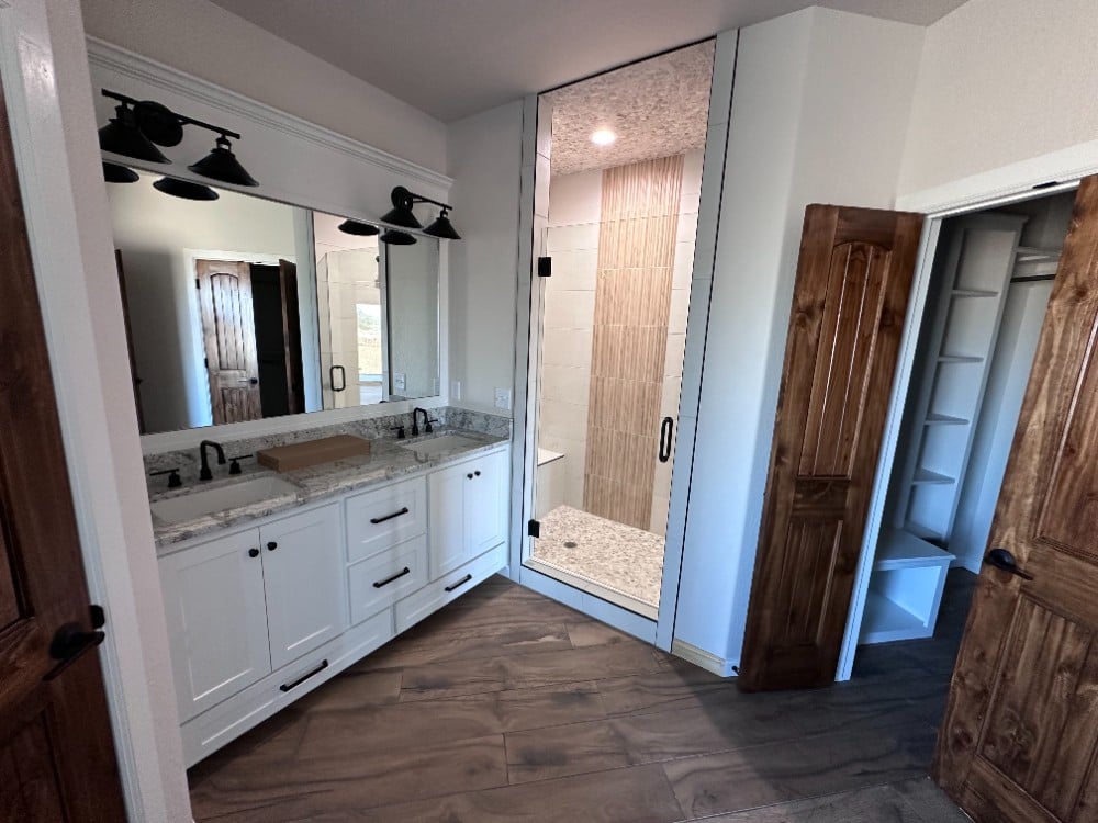 New showers and Mirror